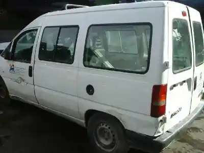 Veicolo di demolizione citroen jumpy 1.9 d furg. (776kg) dell'anno 2002 alimentato wjy