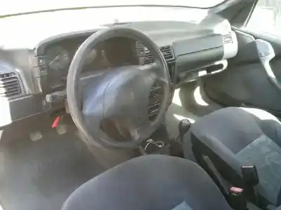 Véhicule à la ferraille citroen zx 1.9 d tentation de l'année 2001 alimenté djyxud9a