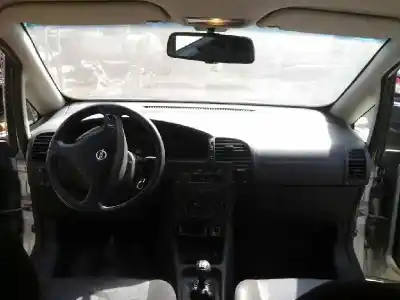 Scrapping Vehicle opel zafira a elegance of the year 2000 powered y20dth