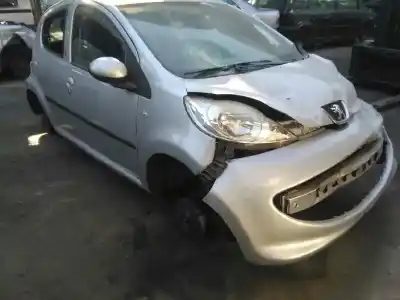 Veicolo di demolizione peugeot 107 urban move dell'anno 2008 alimentato 8htdv4td