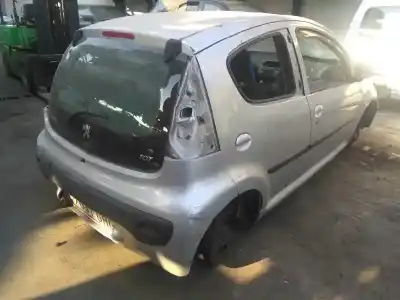 Veicolo di demolizione peugeot 107 urban move dell'anno 2008 alimentato 8htdv4td