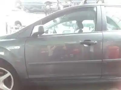 Verschrottungsfahrzeug ford focus berlina (cap) ambiente (d) des jahres 2005 angetrieben hhda