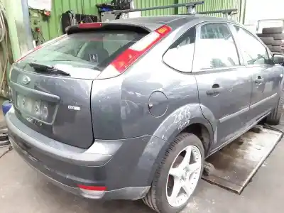 Verschrottungsfahrzeug ford focus berlina (cap) ambiente (d) des jahres 2005 angetrieben hhda