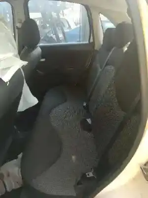 Véhicule à la ferraille citroen c3 1.4 premier de l'année 2008 alimenté kfvtu3jp