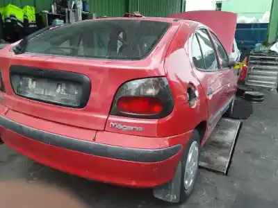 Здавання транспортного засобу renault                                            megane i fase 2 classic (la..)                                                                                                                                                                                                                             1.9 d authentique                                                                                                                                                                                                                                          року 1997 потужний f8q