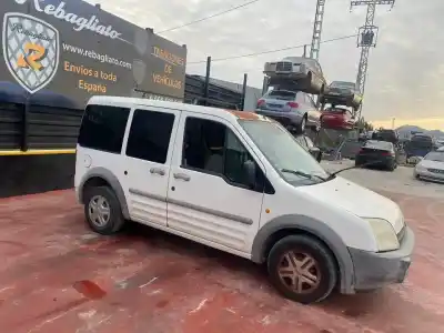 Vehicul casat ford tourneo connect (tc7) 210s kombi al anului 2001 alimentat 