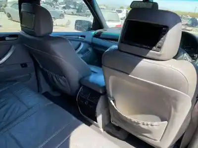 Veículo de Sucata bmw x5 (e53) 3.0d do ano 2001 alimentado m57 306d1