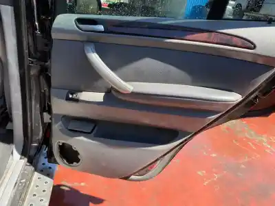 Veículo de Sucata bmw x5 (e53) 3.0d do ano 2001 alimentado m57 306d1