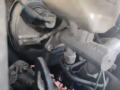 Veículo de Sucata volvo xc90 v8 executive geartronic (7 asientos) do ano 2001 alimentado b8444s