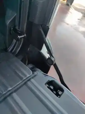 Veículo de Sucata volvo xc90 v8 executive geartronic (7 asientos) do ano 2001 alimentado b8444s