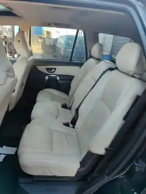 Veículo de Sucata volvo xc90 v8 executive geartronic (7 asientos) do ano 2001 alimentado b8444s