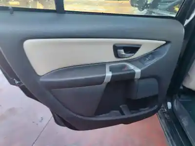 Veículo de Sucata volvo xc90 v8 executive geartronic (7 asientos) do ano 2001 alimentado b8444s