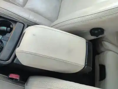 Veículo de Sucata volvo xc90 v8 executive geartronic (7 asientos) do ano 2001 alimentado b8444s