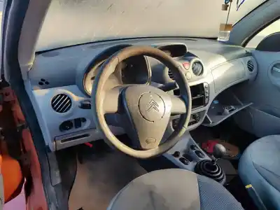 Veículo de Sucata citroen c3 pluriel 1.4 do ano 2001 alimentado kfv