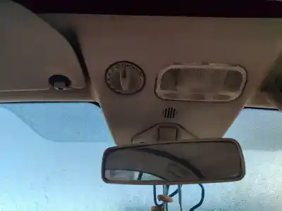 Veículo de Sucata citroen c3 pluriel 1.4 do ano 2001 alimentado kfv