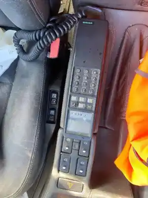 Vehicul casat bmw serie 7 (e32) 750i automático al anului 2001 alimentat m70b50