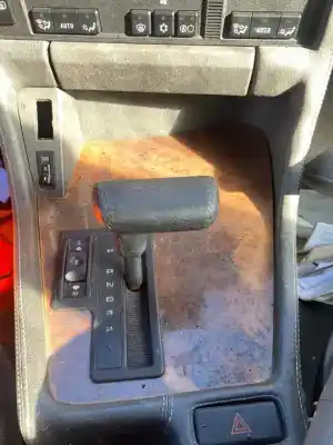 Vehicul casat bmw serie 7 (e32) 750i automático al anului 2001 alimentat m70b50