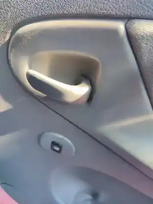 Verschrottungsfahrzeug citroen xsara picasso 2.0 hdi exclusive plus des jahres 2001 angetrieben d-rhy