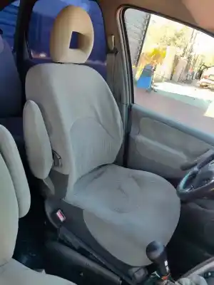 Verschrottungsfahrzeug citroen xsara picasso 2.0 hdi exclusive plus des jahres 2001 angetrieben d-rhy