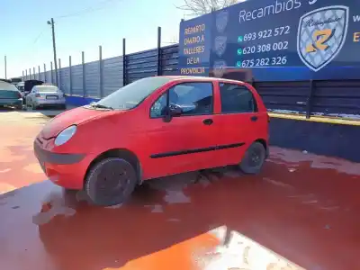 Sloopvoertuig daewoo matiz cd van het jaar 2001 aangedreven f8cv-g