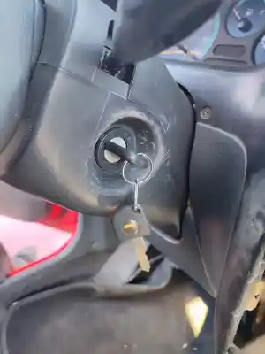 Sloopvoertuig daewoo matiz cd van het jaar 2001 aangedreven f8cv-g