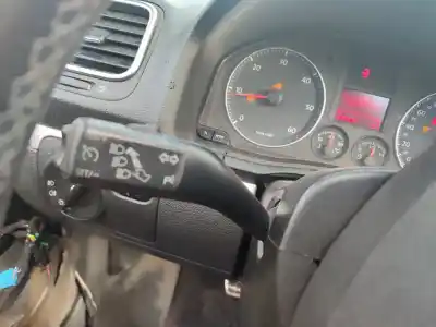 Veículo de Sucata volkswagen eos (1f7) 2.0 tdi do ano 2001 alimentado bmm