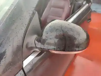 Veículo de Sucata volkswagen eos (1f7) 2.0 tdi do ano 2001 alimentado bmm