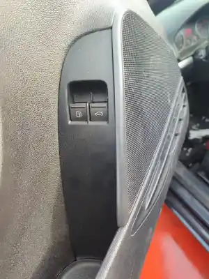 Veículo de Sucata volkswagen eos (1f7) 2.0 tdi do ano 2001 alimentado bmm