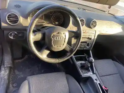 Veículo de Sucata audi a3 sportback (8p) 2.0 tdi ambiente (dpf) do ano 2001 alimentado bkd