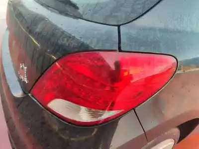 Veículo de Sucata peugeot 207 confort do ano 2001 alimentado 8fs