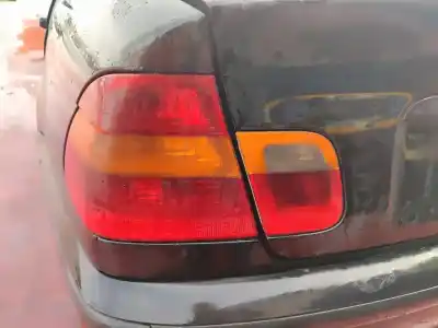 Veículo de Sucata bmw serie 3 berlina (e46) 320d do ano 2001 alimentado d 204d4