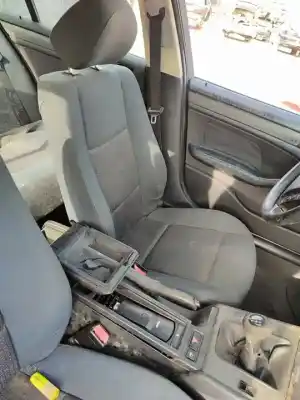 Veículo de Sucata BMW SERIE 3 BERLINA (E46) 320d do ano 2001 alimentado D 204D4