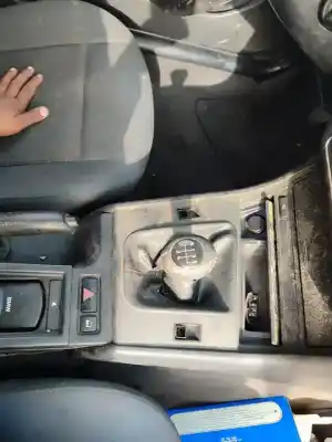 Veículo de Sucata bmw serie 3 berlina (e46) 320d do ano 2001 alimentado d 204d4