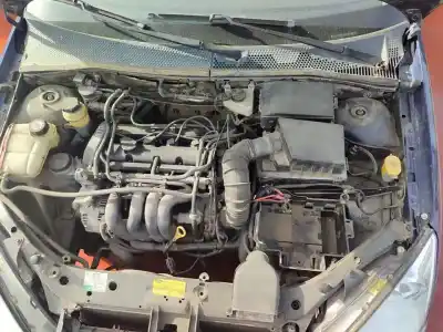 Veículo de Sucata ford focus berlina (cak) ambiente do ano 2001 alimentado 