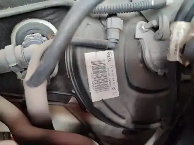 Vehículo de desguace PEUGEOT PARTNER KOMBI Confort del año 2013 con motor 9H06