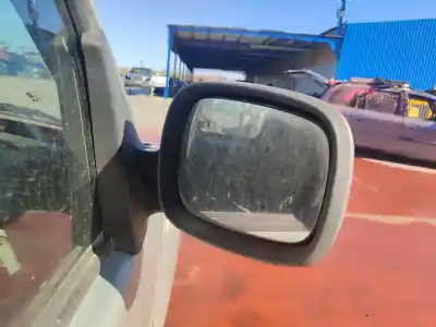 Здавання транспортного засобу renault kangoo (f/kc0) authentique року 2001 потужний k9k a7
