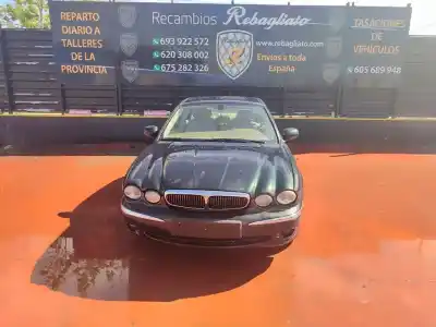 Здавання транспортного засобу jaguar x-type 2.0 v6 року 2001 потужний yb
