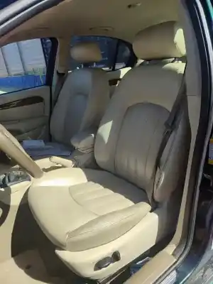 Здавання транспортного засобу jaguar x-type 2.0 v6 року 2001 потужний yb