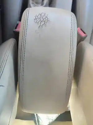 Здавання транспортного засобу jaguar x-type 2.0 v6 року 2001 потужний yb