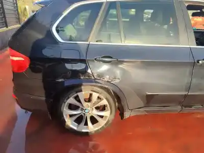 Veículo de Sucata bmw x5 (e70) 3.0sd do ano 2001 alimentado 306d5