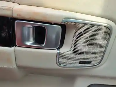 Здавання транспортного засобу land rover range rover (lm) 4.4 v8 cat року 2001 потужний 448dt