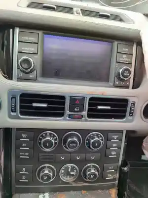 Здавання транспортного засобу land rover range rover (lm) 4.4 v8 cat року 2001 потужний 448dt