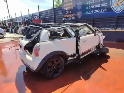 Scrapping Vehicle bmw mini (r50,r53) cooper of the year 2001 powered w10b16a