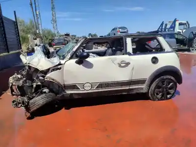 Scrapping Vehicle bmw mini (r50,r53) cooper of the year 2001 powered w10b16a
