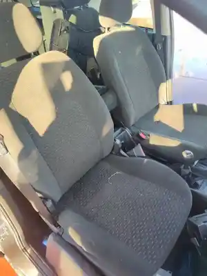 Veículo de Sucata opel zafira a sport do ano 2001 alimentado z22se