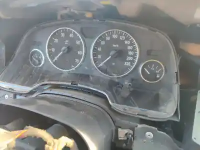 Veículo de Sucata opel zafira a sport do ano 2001 alimentado z22se