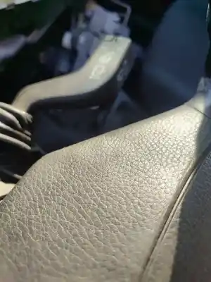 Veículo de Sucata opel zafira a sport do ano 2001 alimentado z22se