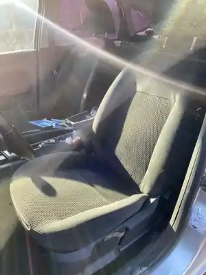 Veículo de Sucata ford focus berlina (cap) ghia do ano 2001 alimentado 