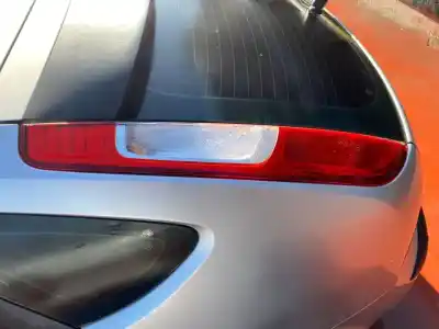 Veículo de Sucata ford focus berlina (cap) ghia do ano 2001 alimentado 