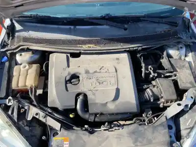 Veículo de Sucata ford focus berlina (cap) ghia do ano 2001 alimentado 